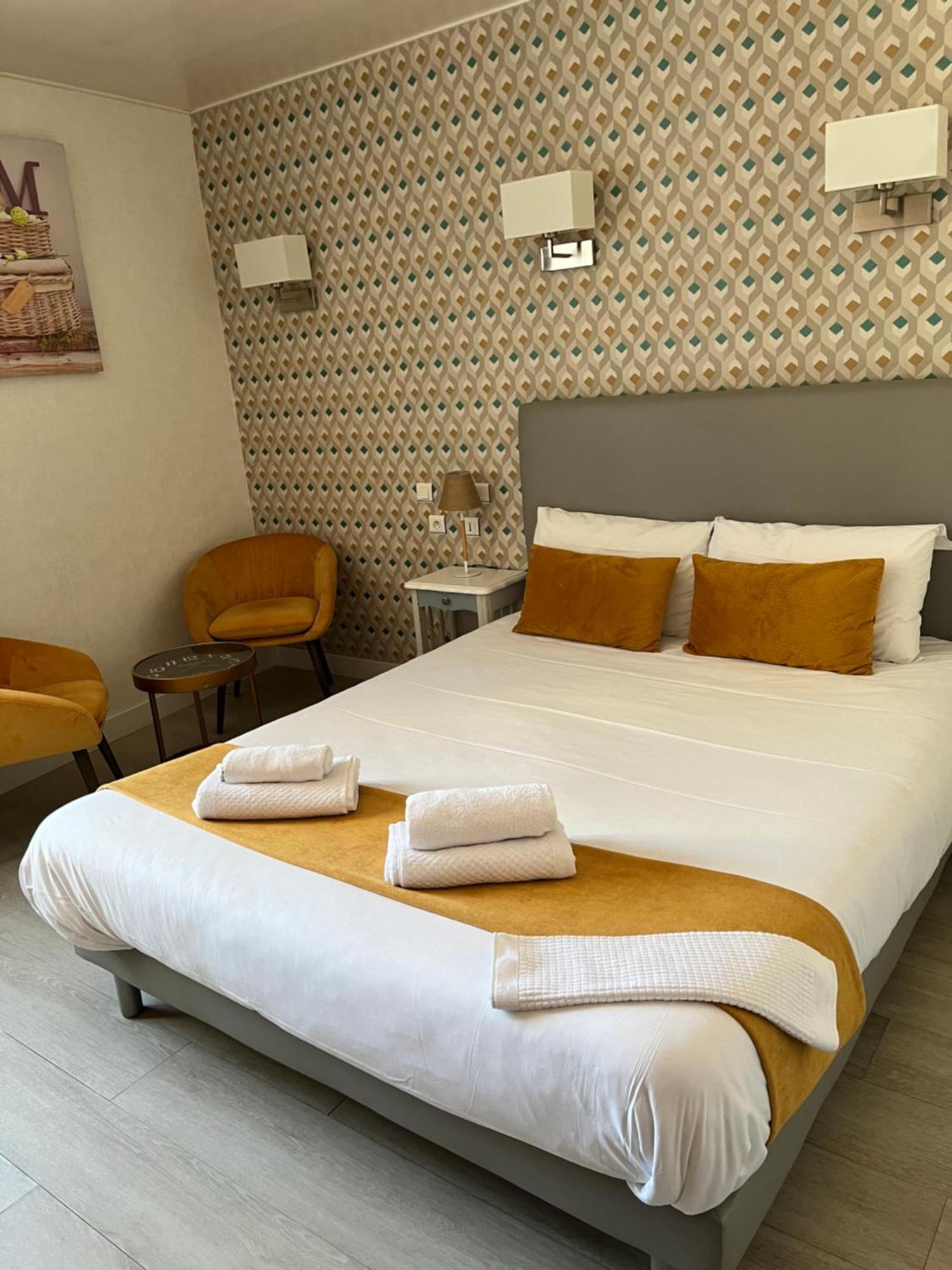 Hotel Du Nord - Ville-Haute Saint-Flour  Zewnętrze zdjęcie